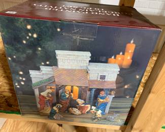 Kirkland nativity scene
