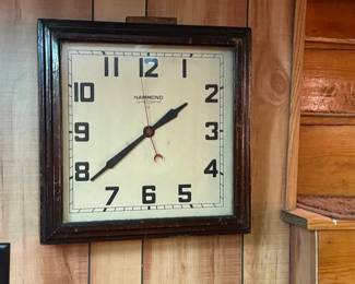 Hammond clock