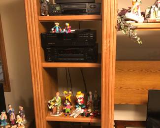 Clowns oak lg Entertainment center
