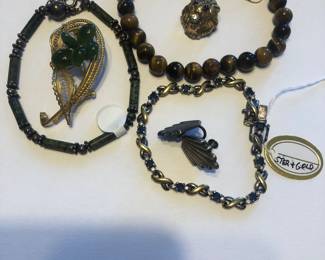 Tiger eye jade and others bracelets