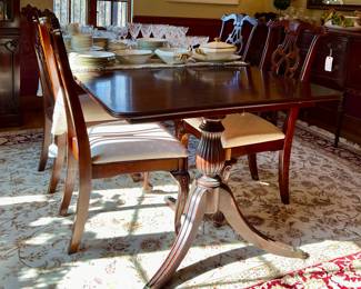 Duncan Phyfe Dining Table & 6 Chairs