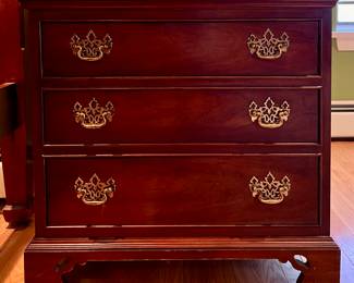 (2) Thomasville Furniture Nightstands