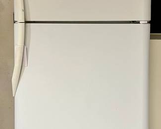 Frigidaire Refrigerator