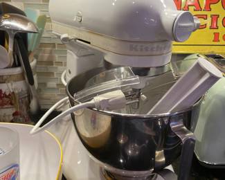 Kitchen Aid mixer 