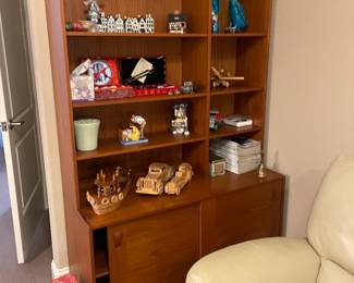 Mid century wall unit