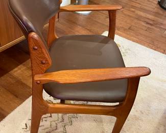 Mid Century dining chair
