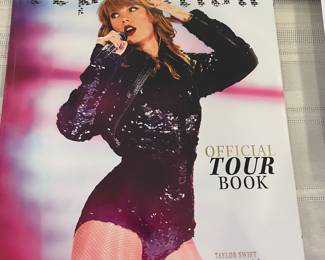Reputation tour book