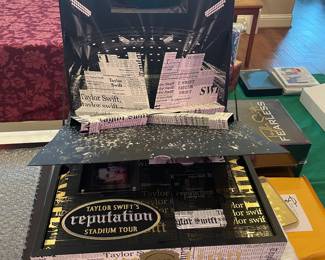 Reputation tour stadium box