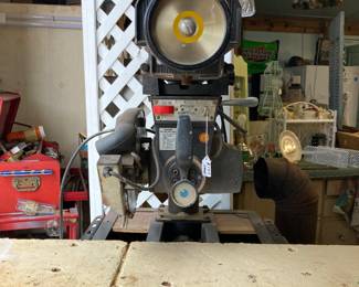 Radial arm saw