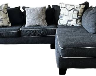 Lawson Landing Black 2 Pc Sectional