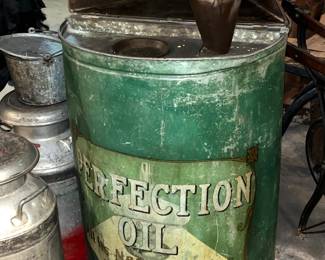 Standard Oil 55 gallon can
