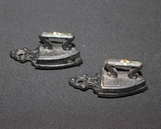 Vintage Cast Iron Miniature Trivets