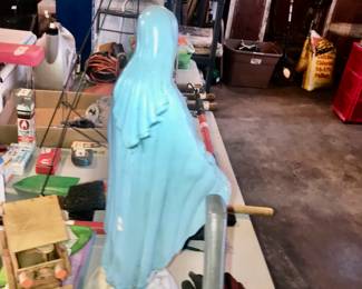 Items Located In The Garage ~ Some Cool Vintage Items