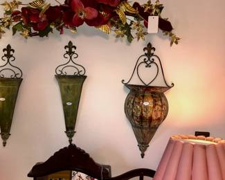 Items Located In The 1st Bedroom 