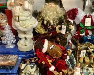 Items Located In The Basement ~ Tons of Vintage Items~ Vintage Chistmas & Holiday Decor