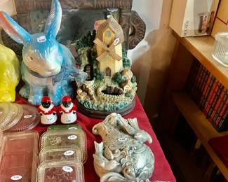 Items Located In The Basement ~ Tons of Vintage Items