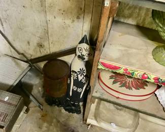 Items Located In The Basement ~ Tons of Vintage Items