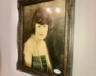 Items Located In The 3rd Bedroom (MASTER)