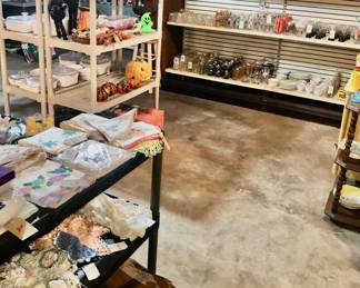 Items Located In The Basement ~ Tons of Vintage Items