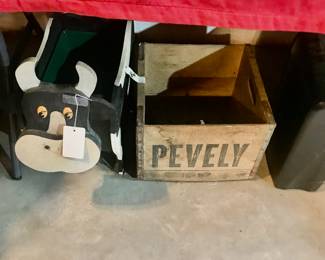 Items Located In The Basement ~ Tons of Vintage Items