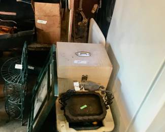 Items Located In The Garage ~ Some Cool Vintage Items