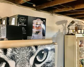 Items Located In The Basement ~ Tons of Vintage Items