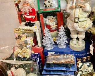 Items Located In The Basement ~ Tons of Vintage Items~ Vintage Chistmas & Holiday Decor