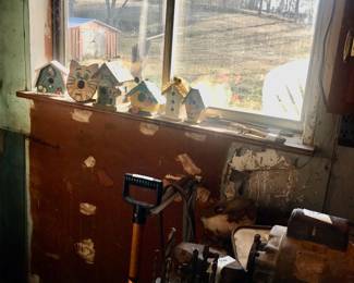 Items Located In The Garage ~ Some Cool Vintage Items