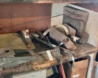 Items Located In The Garage ~ Some Cool Vintage Items