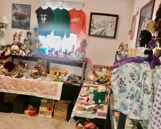 Items Located In The 2nd Bedroom ~ Room Full Of Vintage Toys