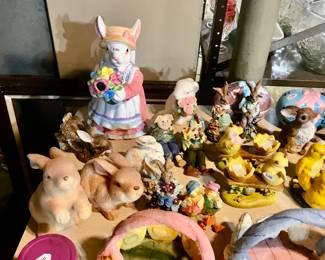 Items Located In The Basement ~ Tons of Vintage Items