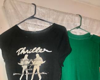 Items Located In The 2nd Bedroom ~ Vintage Michael Jackson THRILLER T Shirt