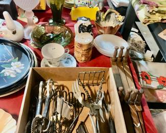 Items Located In The Basement ~ Tons of Vintage Items