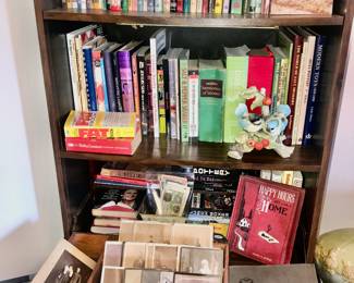 Items Located In The 1st Bedroom 