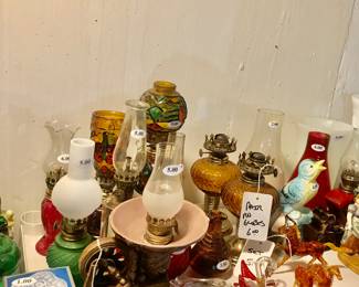 Items Located In The Basement ~ Tons of Vintage Items