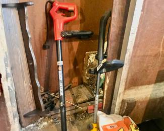 Items Located In The Garage ~ Some Cool Vintage Items