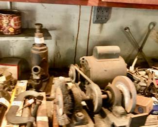 Items Located In The Garage ~ Some Cool Vintage Items