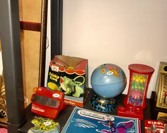 Items Located In The 2nd Bedroom ~ Room Full Of Vintage Toys