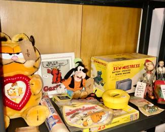 Items Located In The 2nd Bedroom ~ Room Full Of Vintage Toys