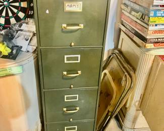 Items Located In The Basement ~ Tons of Vintage Items