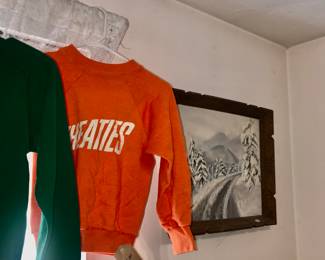 Items Located In The 2nd Bedroom ~ Vintage Wheaties Cereal Sweatshirt