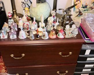 Items Located In The 1st Bedroom 