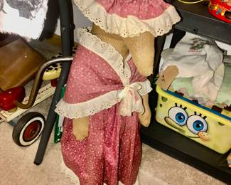 Items Located In The 2nd Bedroom ~ Room Full Of Vintage Toys