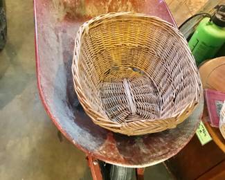 Items Located In The Garage ~ Some Cool Vintage Items