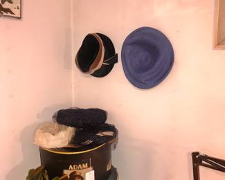 Items Located In The 3rd Bedroom (MASTER) ~ Vintage Womens Hats & Hat Boxes