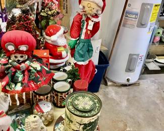 Items Located In The Basement ~ Tons of Vintage Items~ Vintage Chistmas & Holiday Decor