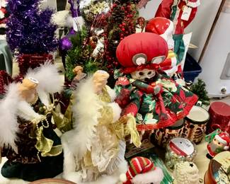 Items Located In The Basement ~ Tons of Vintage Items~ Vintage Chistmas & Holiday Decor