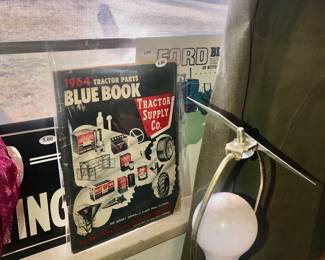 Items Located In The 1st Bedroom 