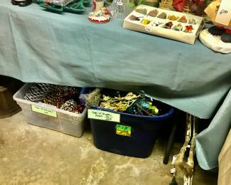 Items Located In The Basement ~ Tons of Vintage Items~ Vintage Chistmas & Holiday Decor