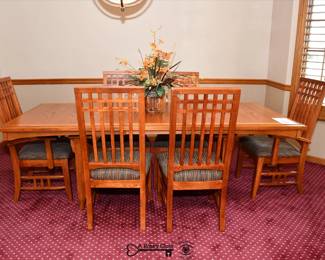 006Dining Room